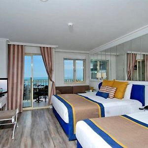 Standard Double or Twin Room Land View